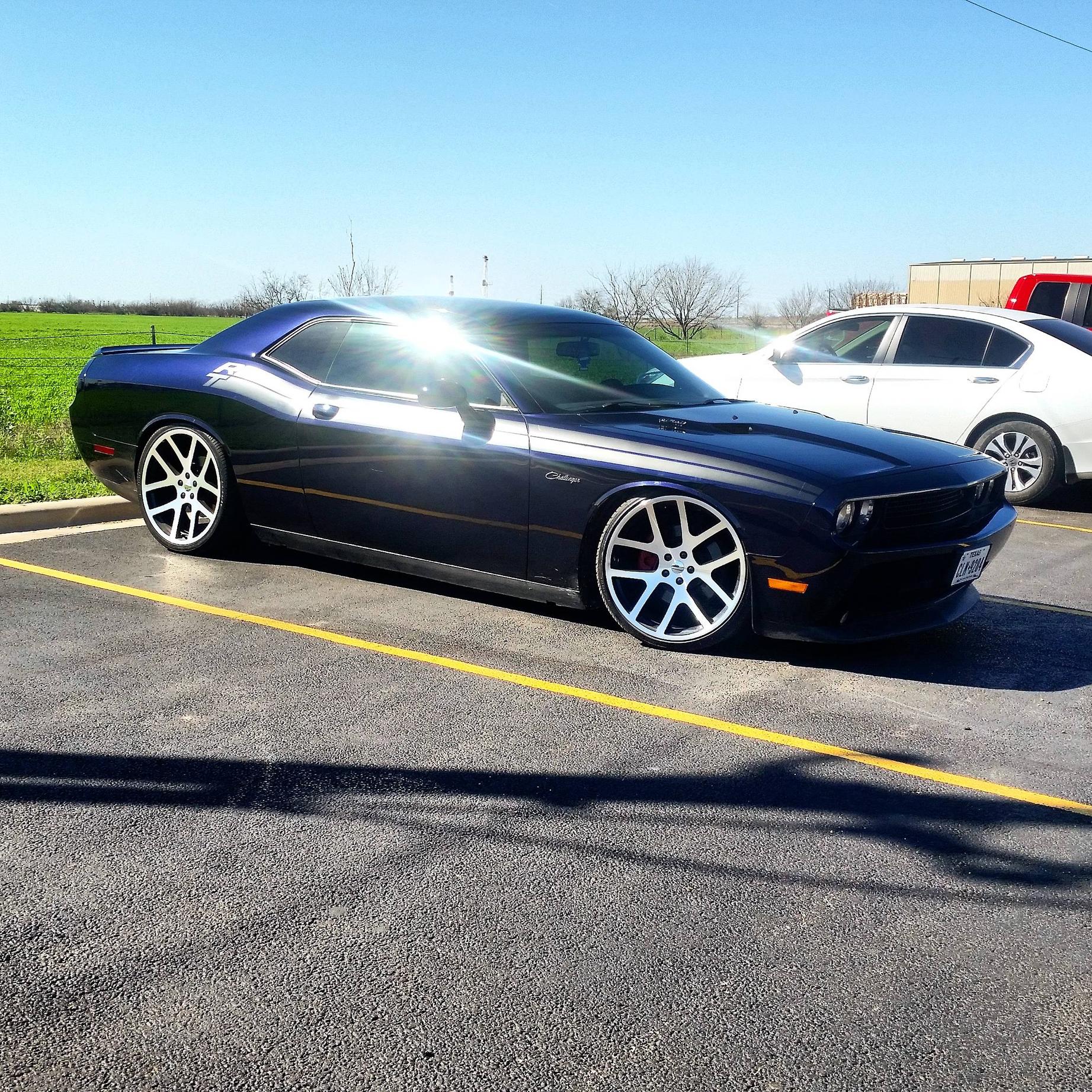2013 Dodge Challenger photo