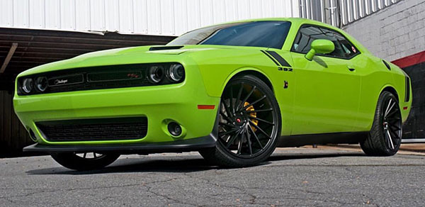 2015 Dodge Challenger photo