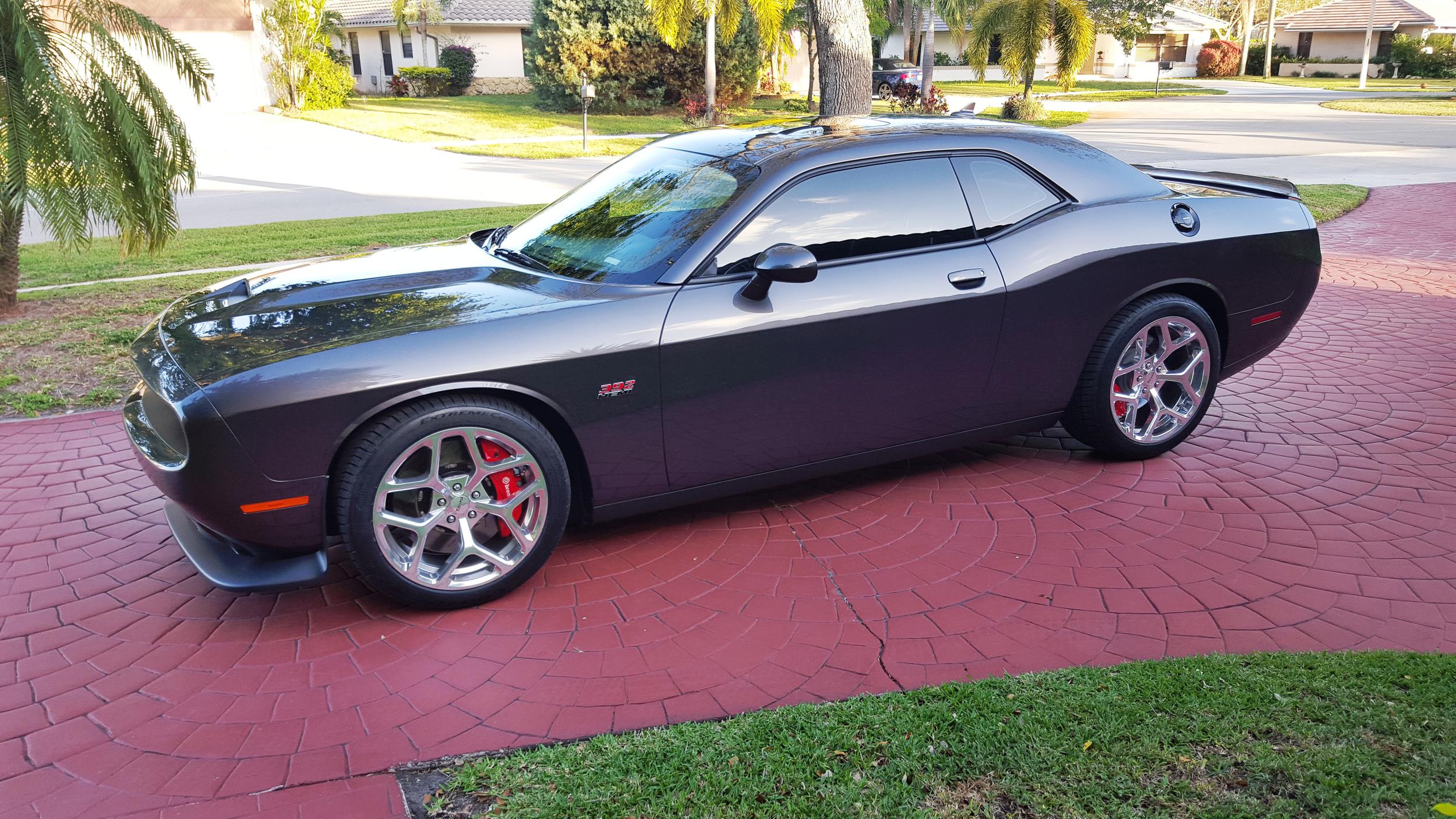 2015 Dodge Challenger photo