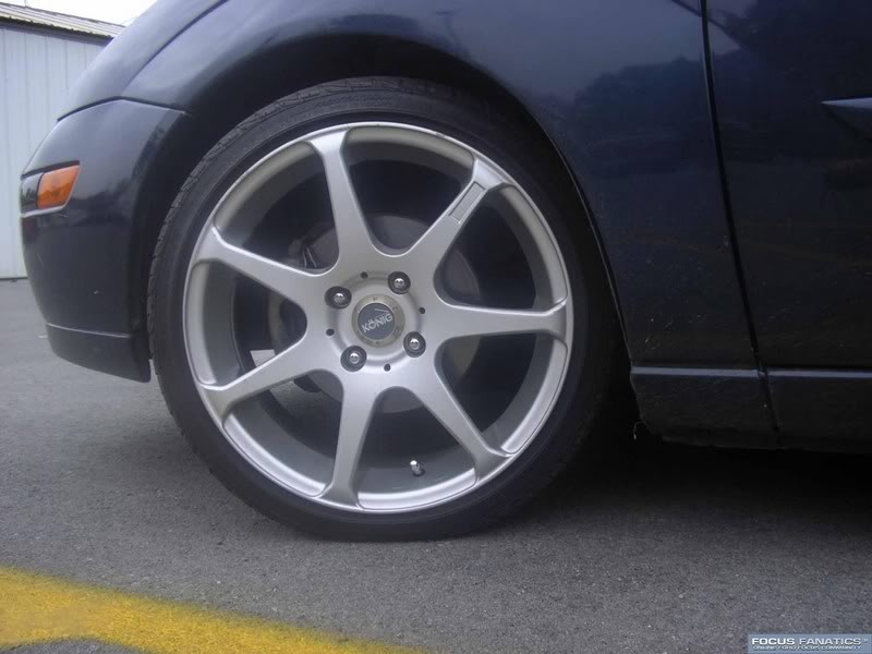 2004 Ford Focus photo