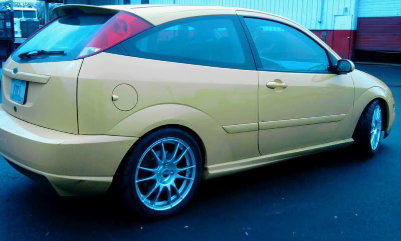 2003 Ford Focus photo