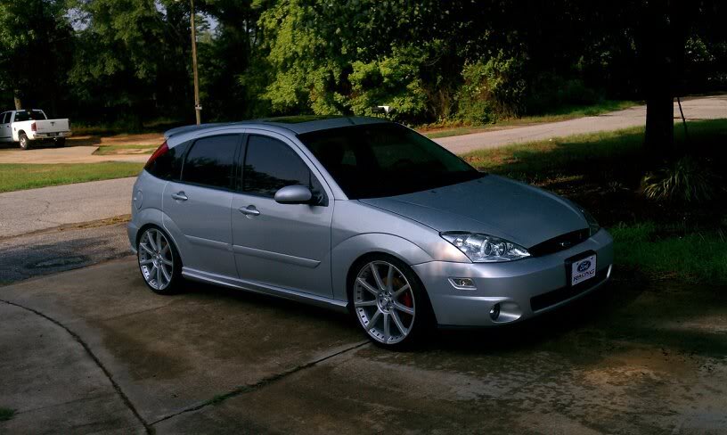 2003 Ford Focus photo