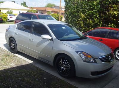 2009 Nissan Altima photo