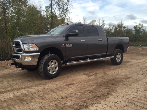 2014 RAM 2500 photo