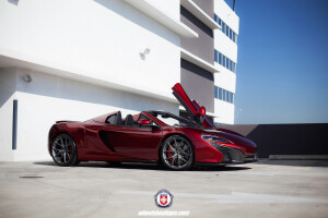 2015 McLaren 650S