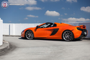 2015 McLaren 650S