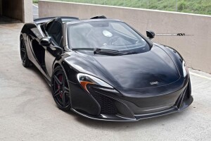 2015 McLaren 650S