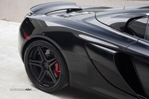 2015 McLaren 650S