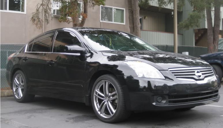 2011 Nissan Altima photo