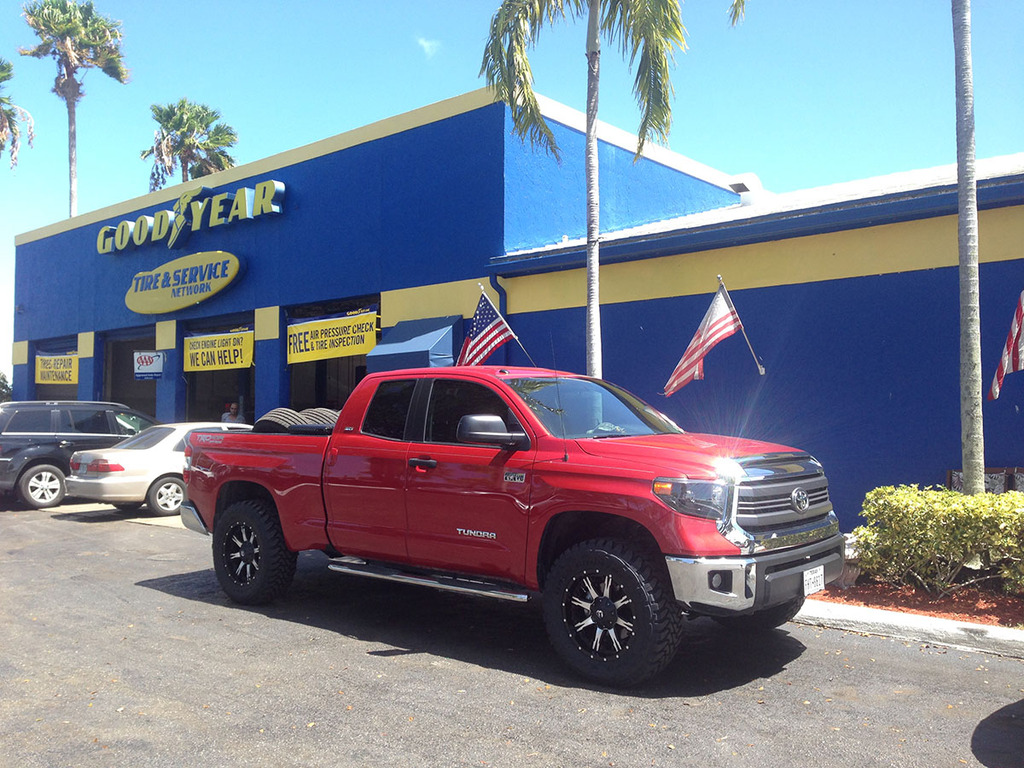 2014 Toyota Tundra photo