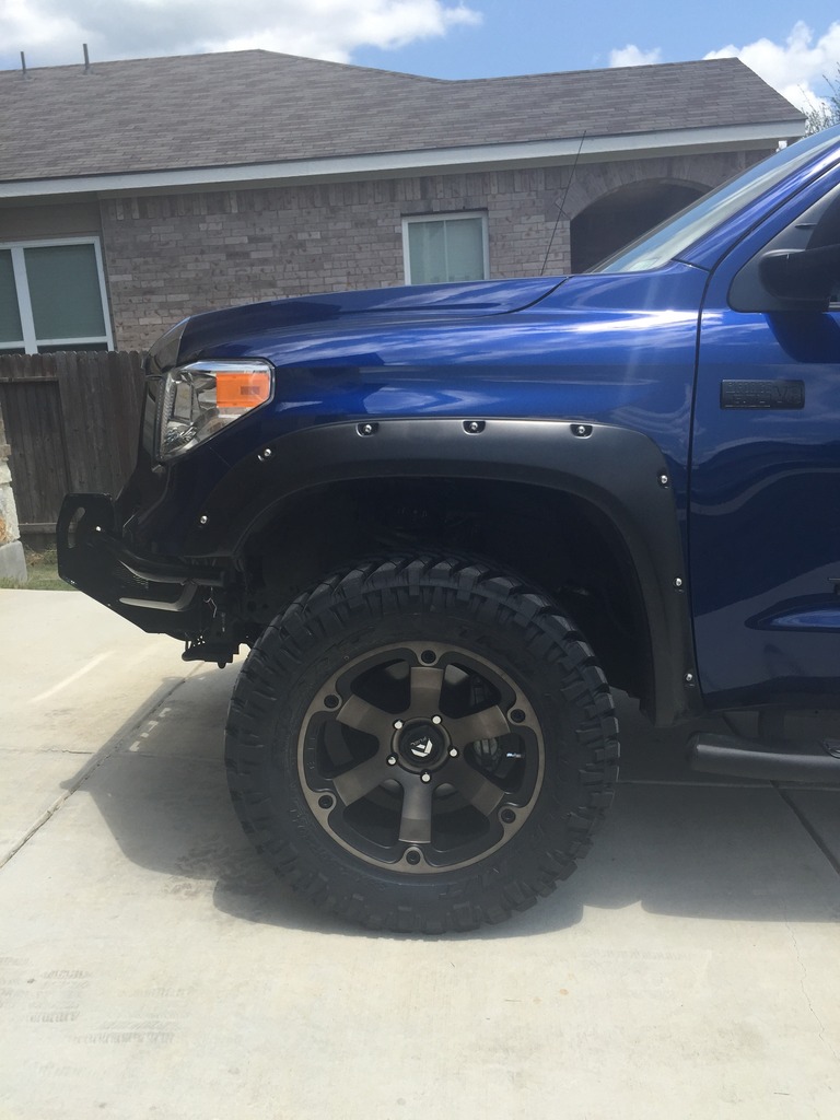 2015 Toyota Tundra photo