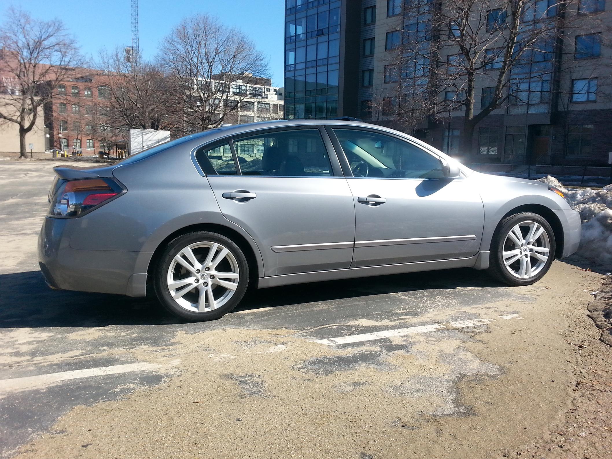 2012 Nissan Altima photo