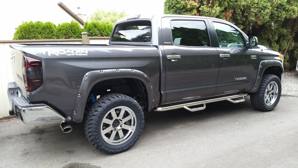 2015 Toyota Tundra photo