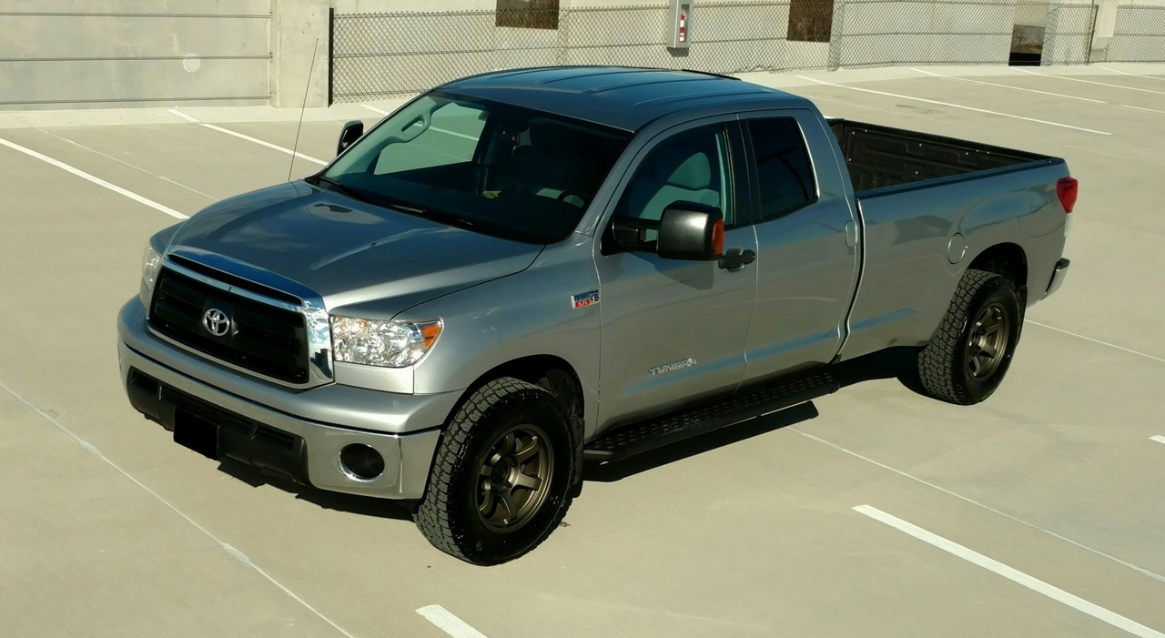 2015 Toyota Tundra photo