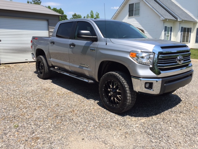 2015 Toyota Tundra photo