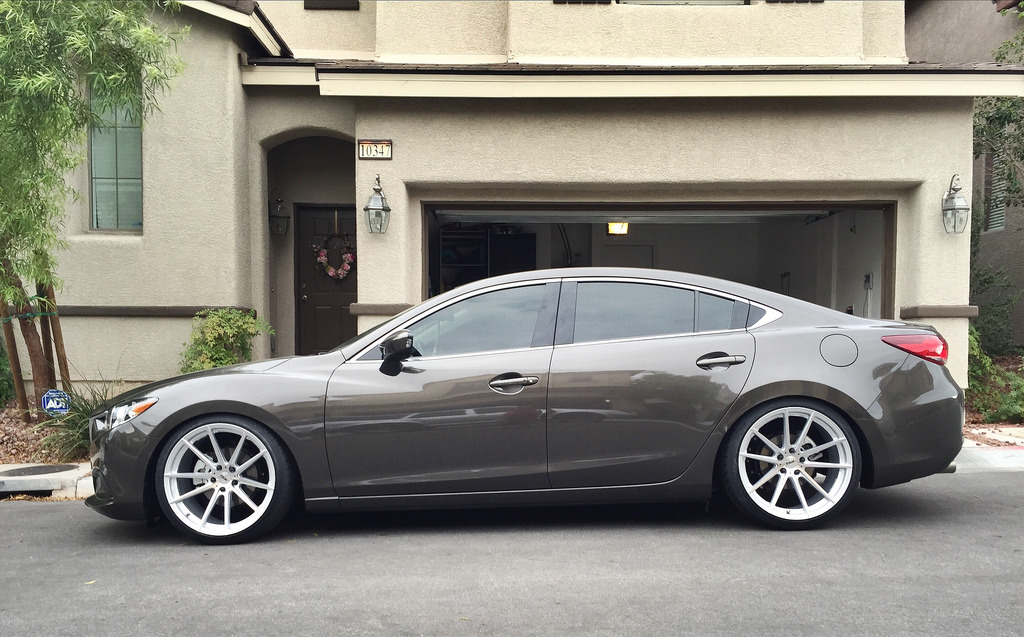 2015 Mazda Mazda6 photo