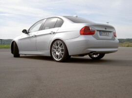 2005 BMW 330