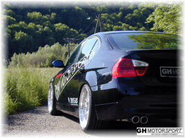 2006 BMW 330