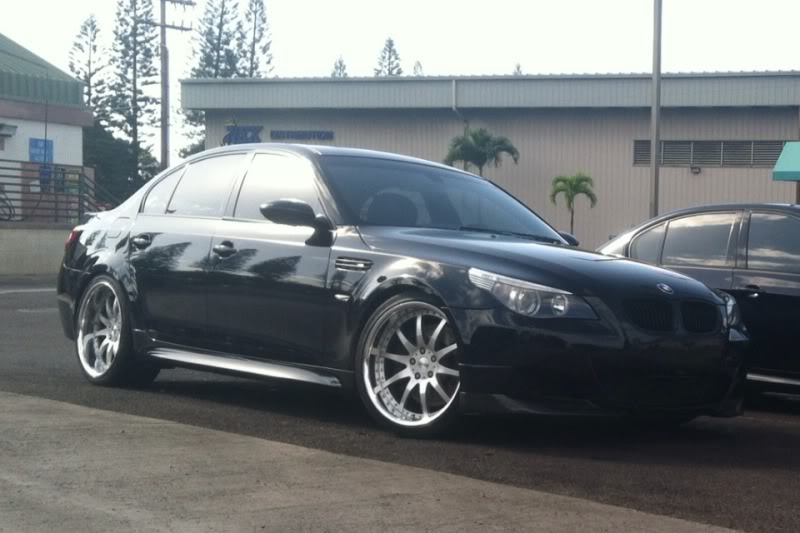 2010 BMW M5 photo