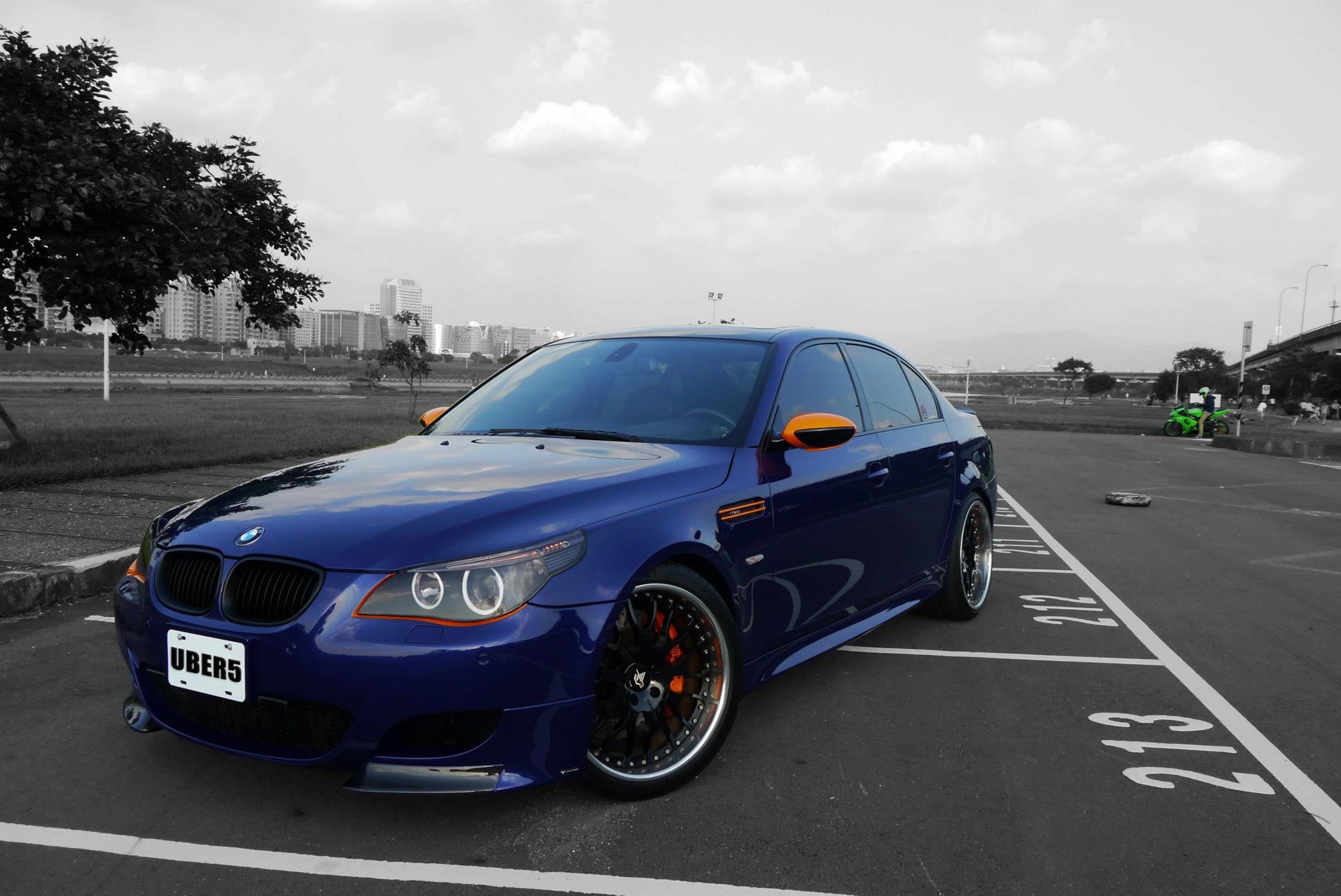 2010 BMW M5 photo
