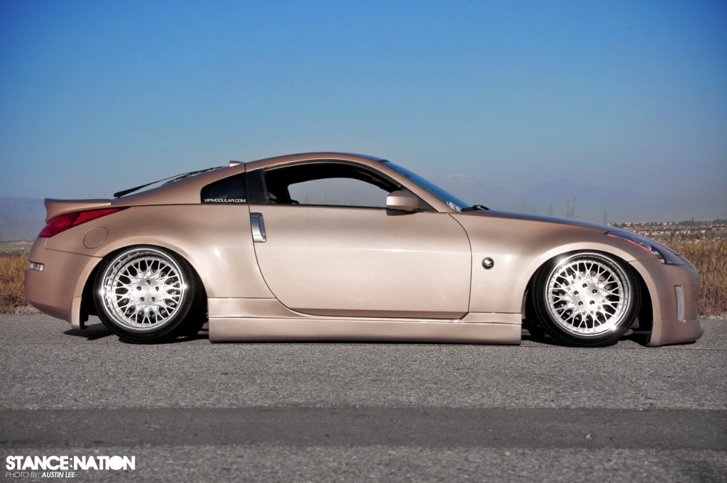 2004 Nissan 350Z photo