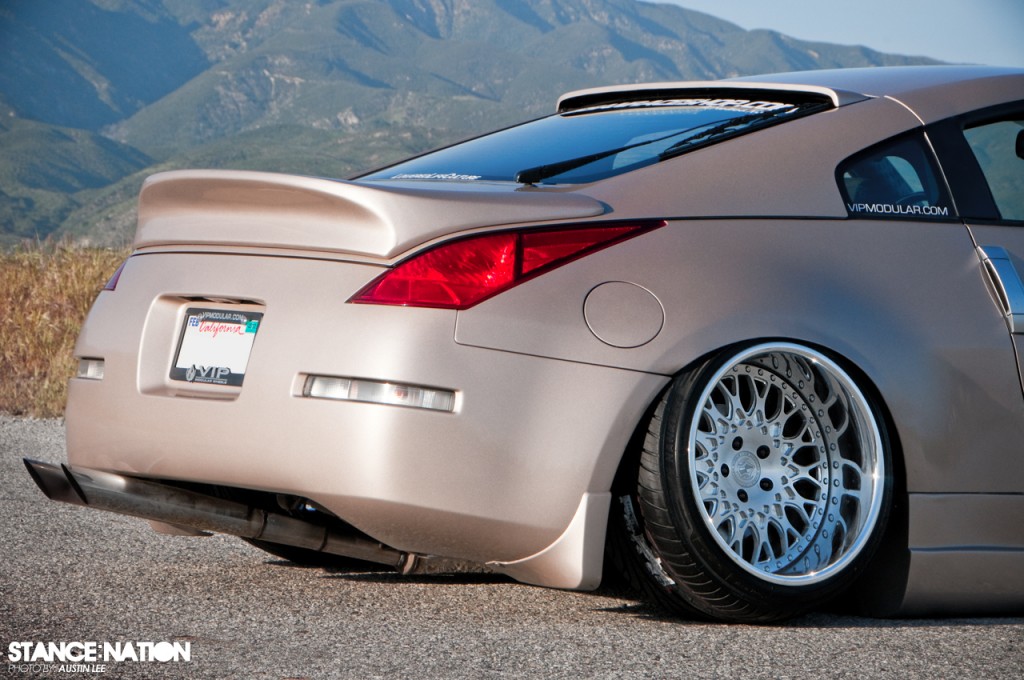 2004 Nissan 350Z photo