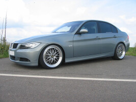 2006 BMW 330