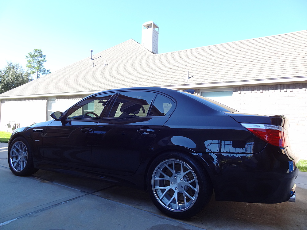 2008 BMW M5 photo