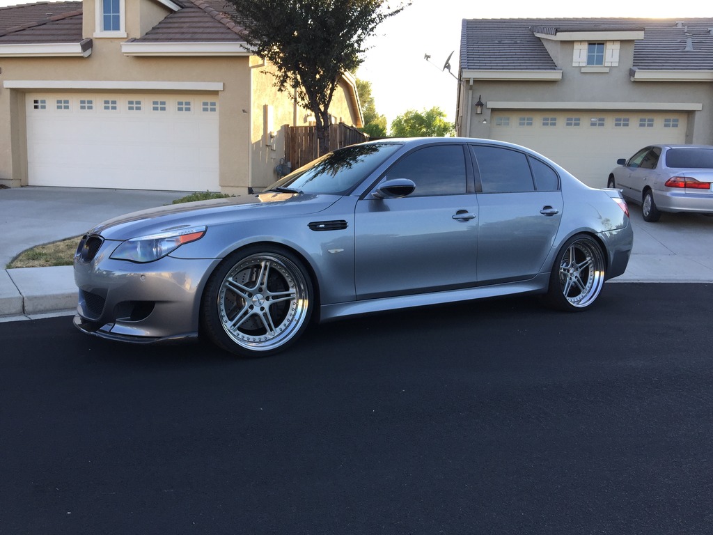 2013 BMW M5 photo