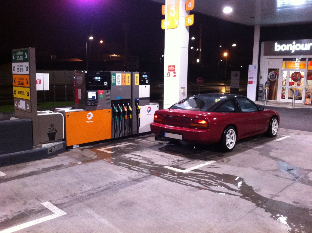 1993 Nissan S13 photo