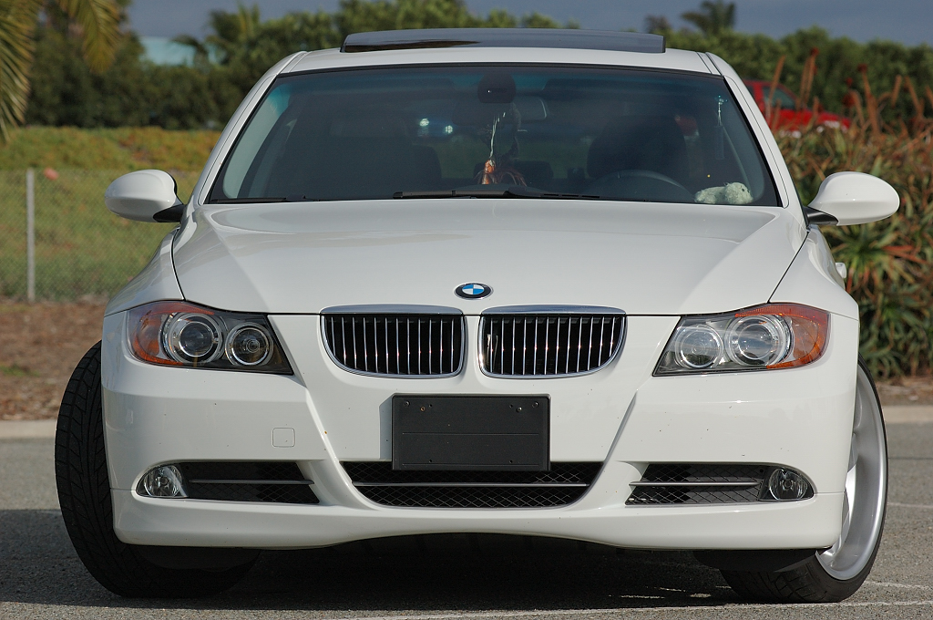 2006 BMW 330 photo