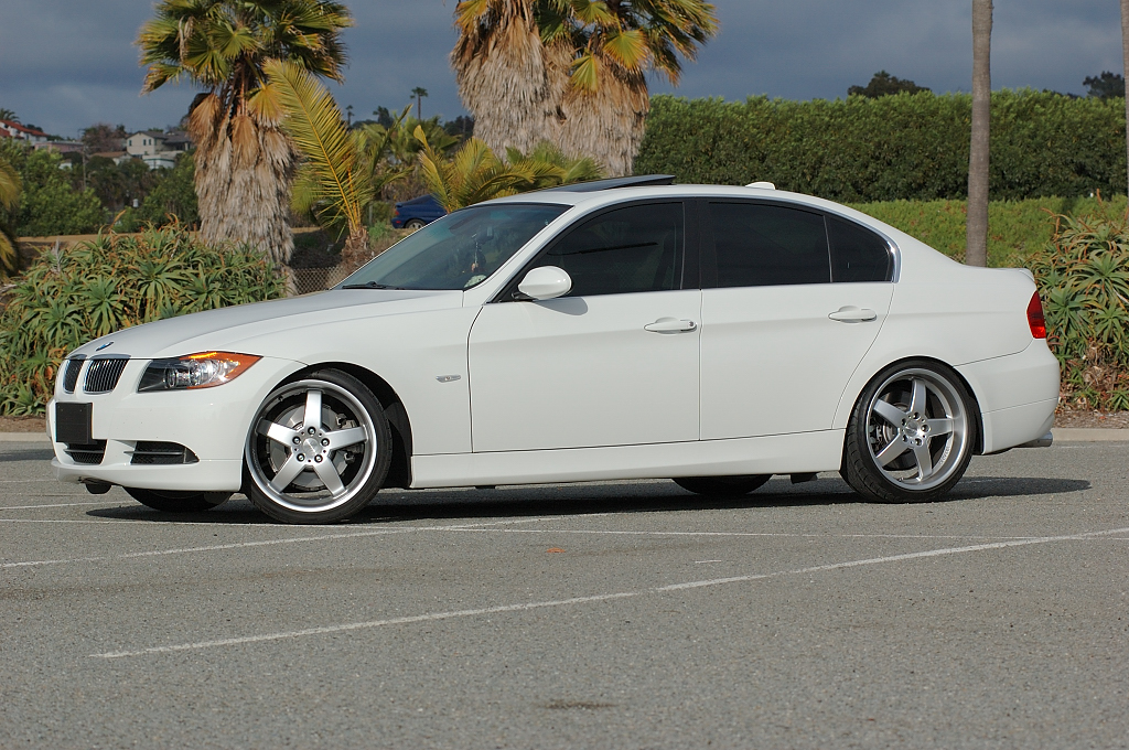 2006 BMW 330 photo
