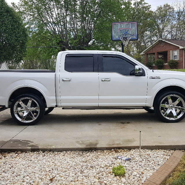2015 Ford F-150 photo