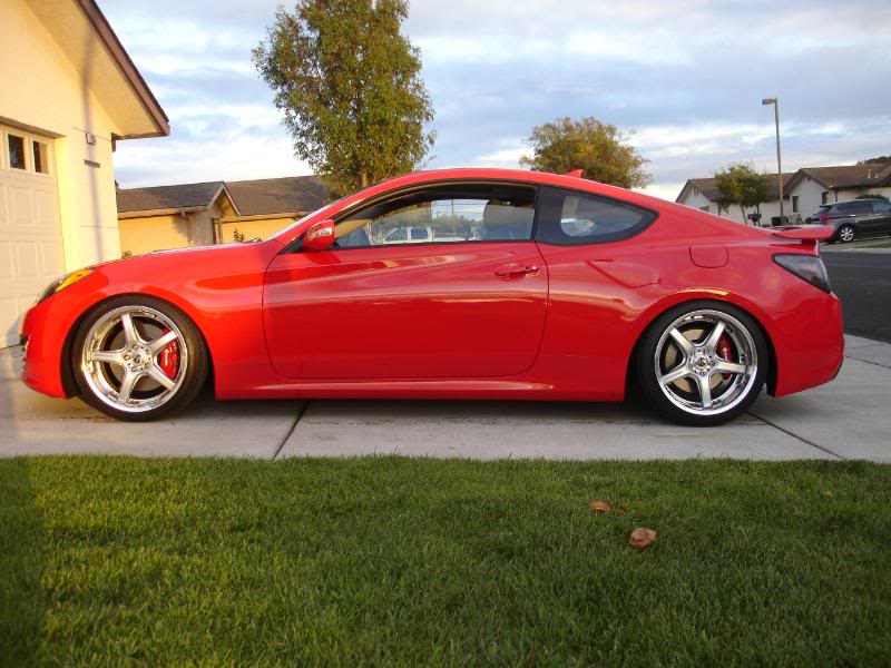2010 Hyundai Genesis Coupe photo