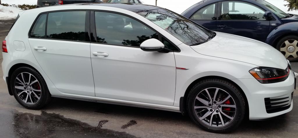 2012 Volkswagen GTI photo