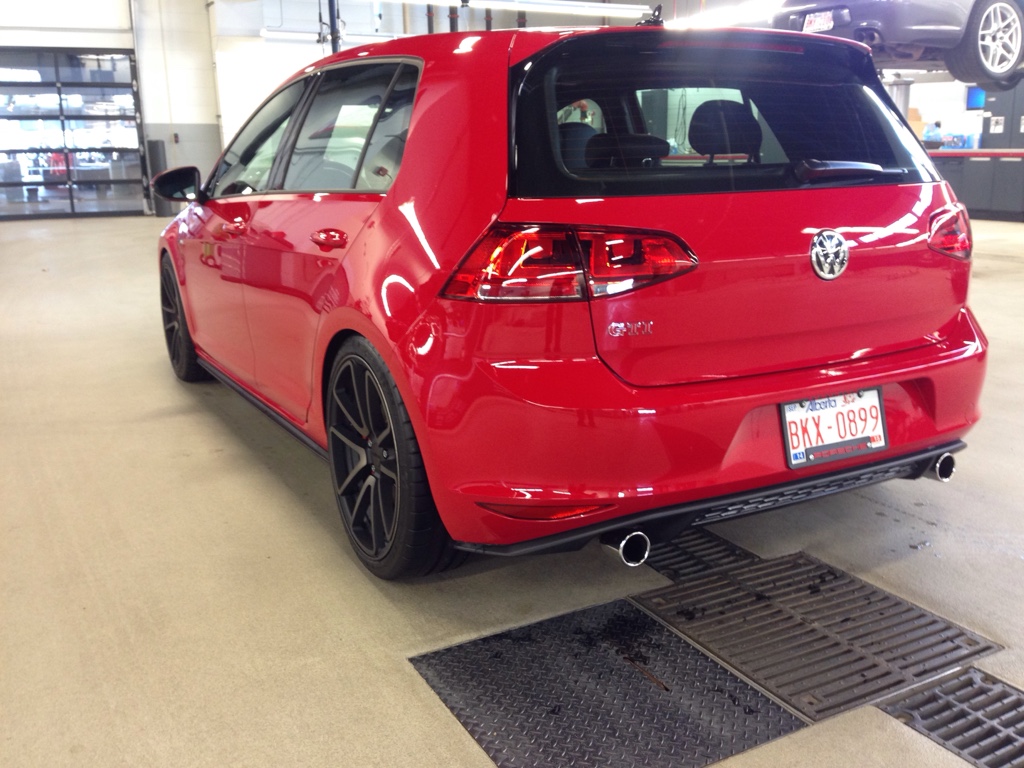 2012 Volkswagen GTI photo