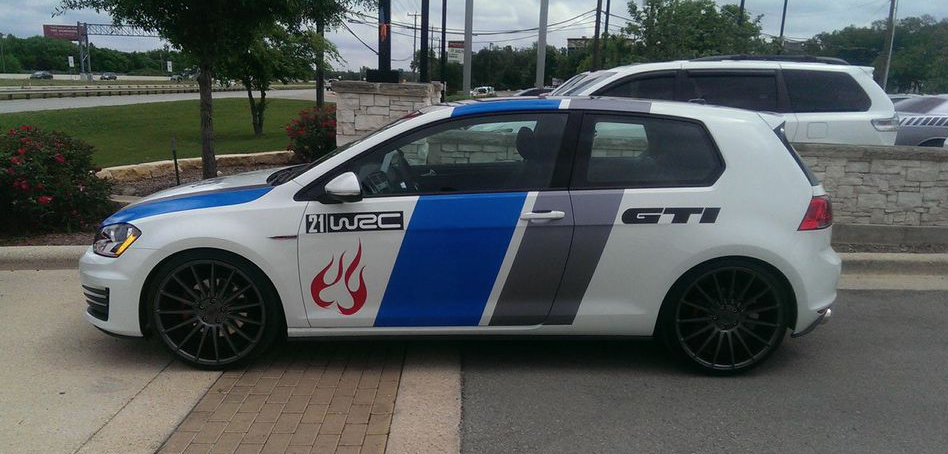 2012 Volkswagen GTI photo