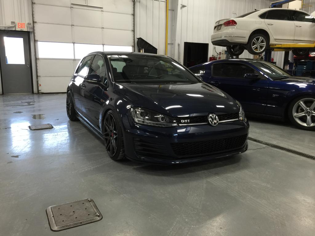 2012 Volkswagen GTI photo