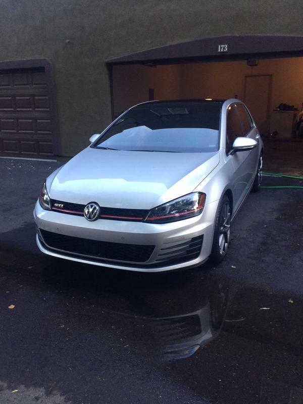 2012 Volkswagen GTI photo
