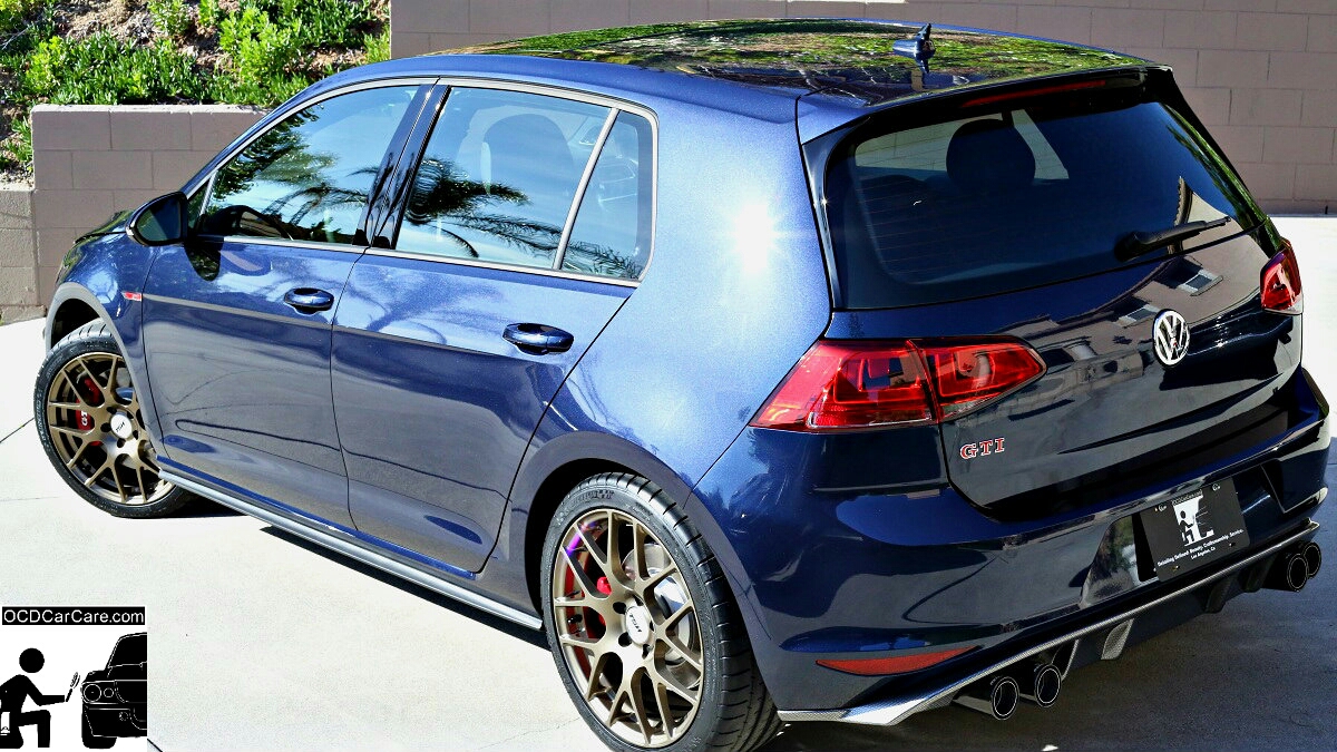 2012 Volkswagen GTI photo