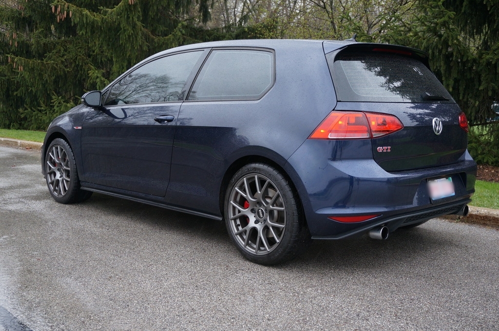 2014 Volkswagen GTI photo