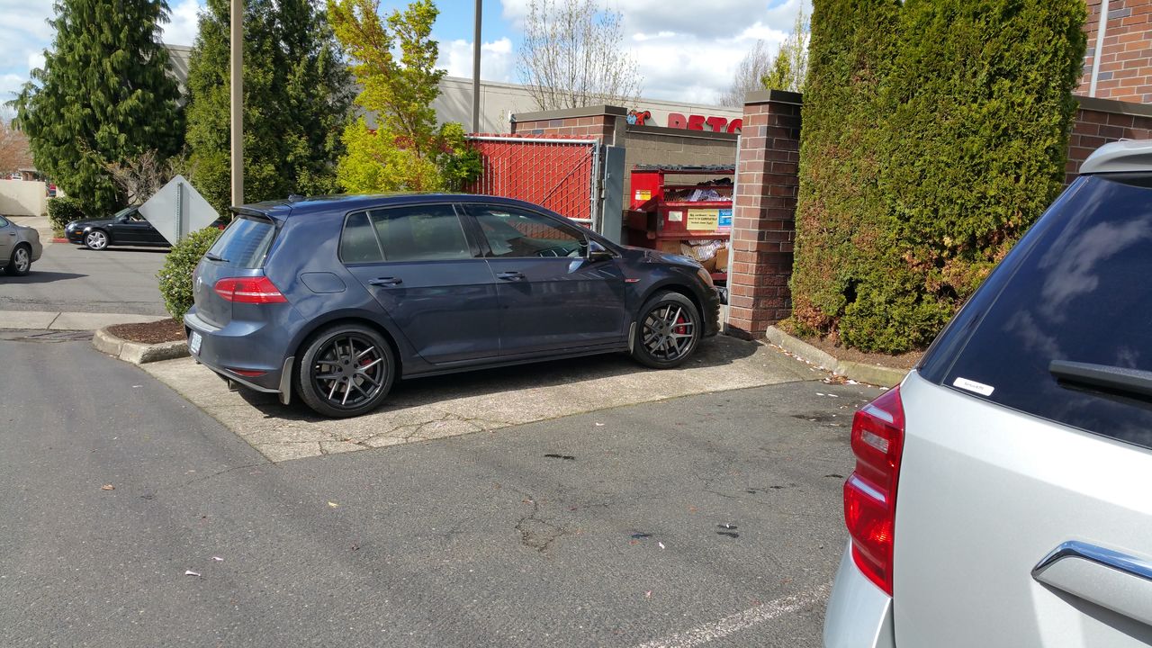 2014 Volkswagen GTI photo