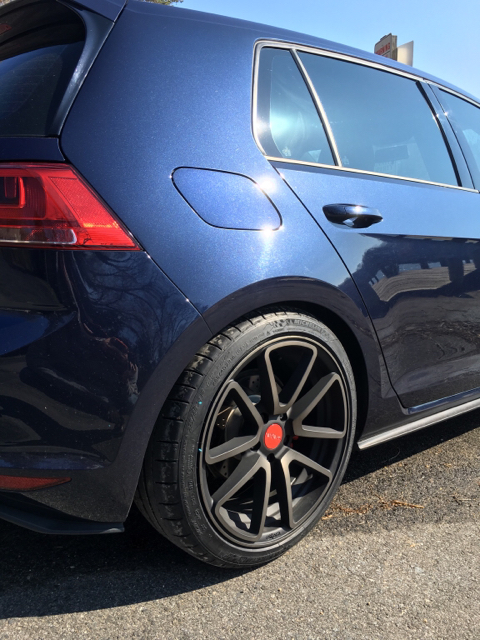 2014 Volkswagen GTI photo