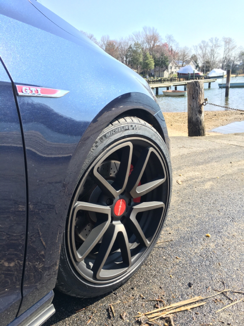 2014 Volkswagen GTI photo