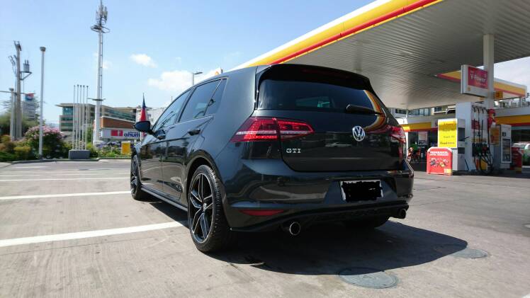 2014 Volkswagen GTI photo