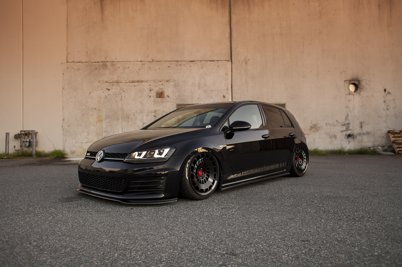 2014 Volkswagen GTI photo