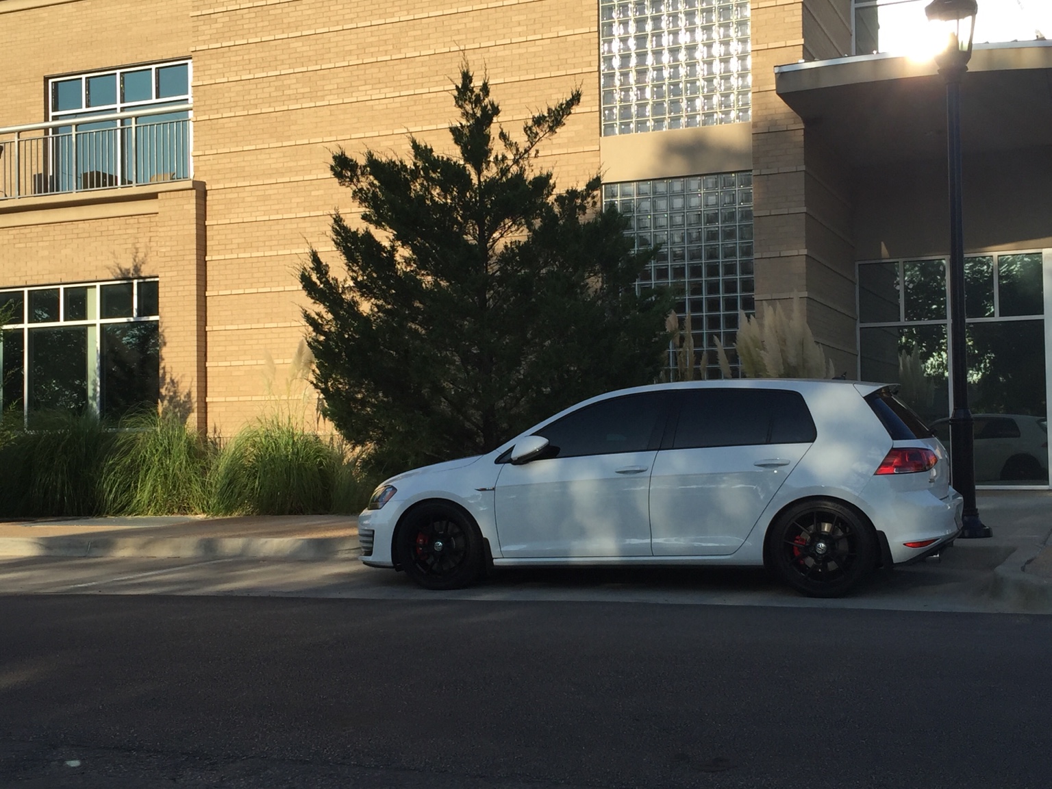 2014 Volkswagen GTI photo