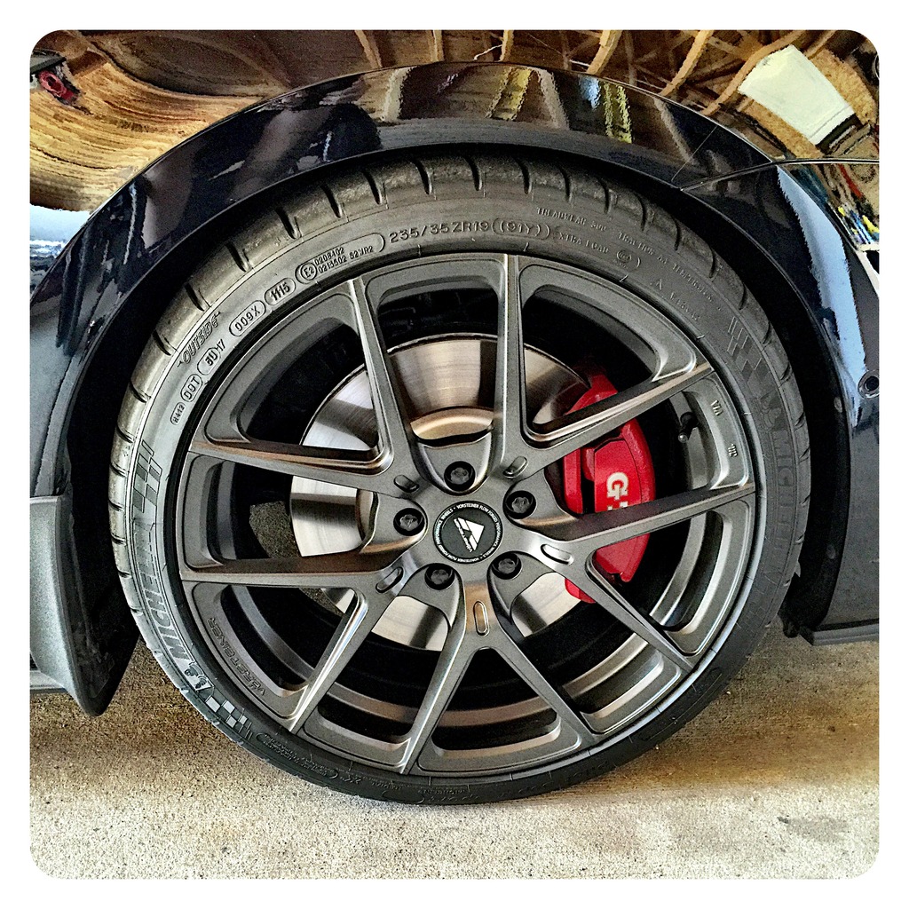 2014 Volkswagen GTI photo