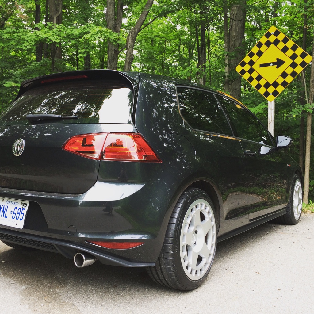  Volkswagen GTI photo