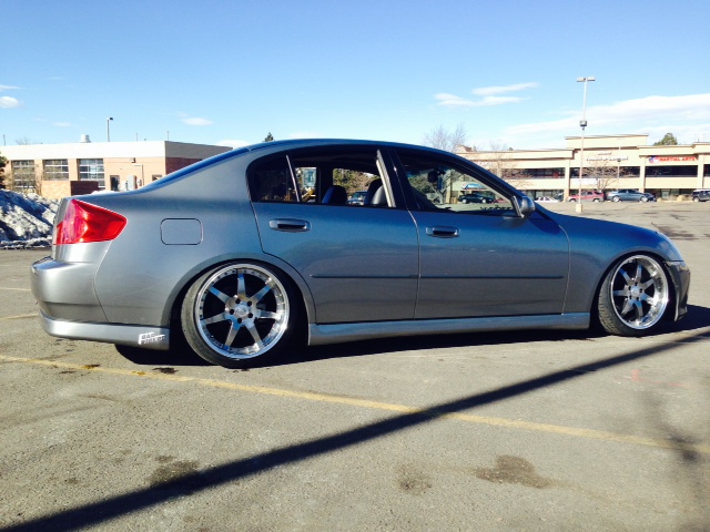 2004 Infiniti G35 photo